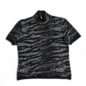 Dana Buchman Black and Gray Zebra Top